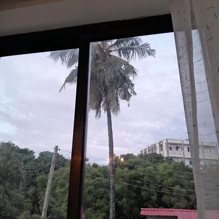 מומבסה Lafika Homes, Dimash Apartments מראה חיצוני תמונה